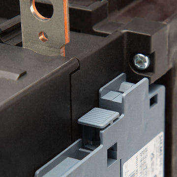 Siemens 3RT1056-6AF36 Contactor - view 5