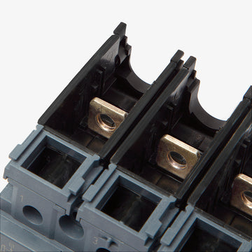 Siemens 3VA5135-6EC31-0AA0 - 35A 3 Pole Molded Case Circuit Breaker - view 3