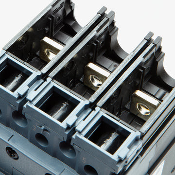 Siemens 3VA5170-4EC31-0AA0 - 70A 3 Pole Molded Case Circuit Breaker - view 3