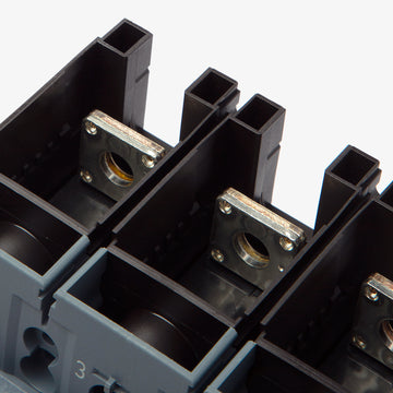 Siemens 3VA6115-6HL31-0AA0 - 150A 3 Pole Molded Case Circuit Breaker - view 3