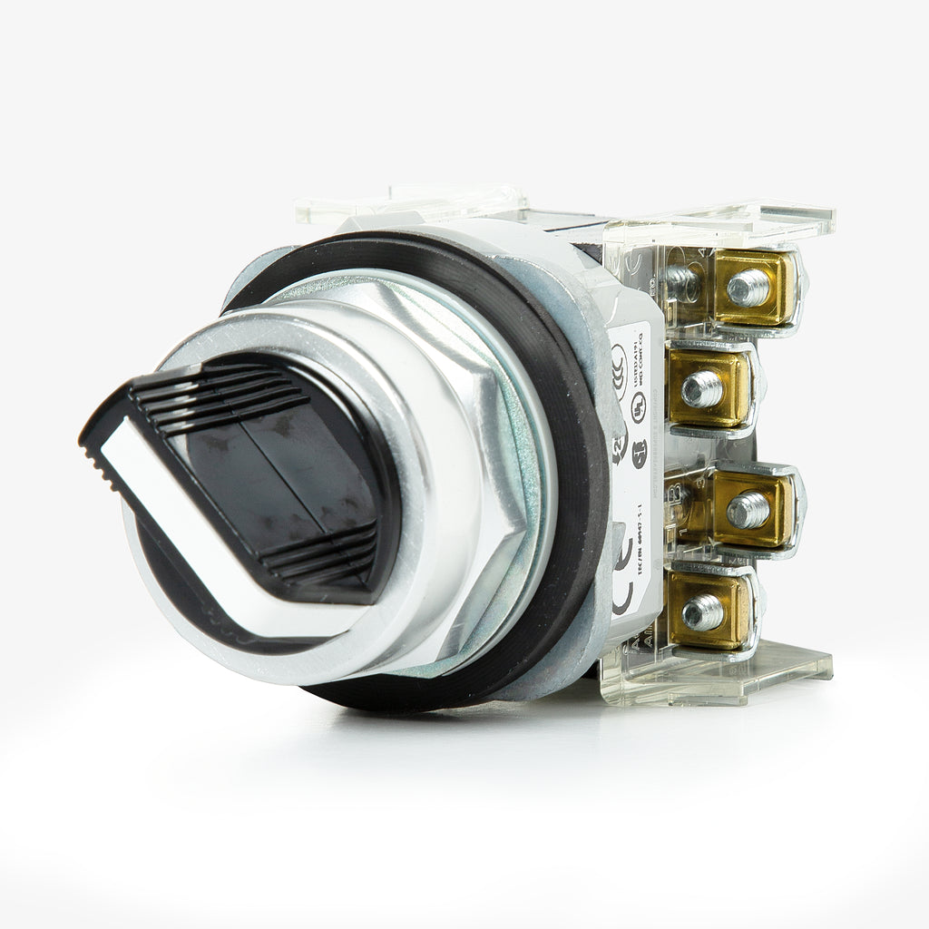 Allen-Bradley 800T-H2B Selector Switch – SuperBreakers