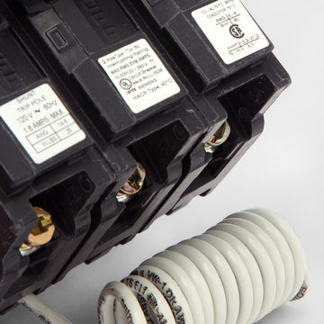Siemens B21500S01 - 15A 2 Pole Molded Case Circuit Breaker - view 4