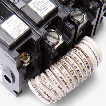 Siemens B31500S01 - 15A 3 Pole Molded Case Circuit Breaker - view 4