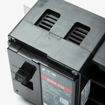 Eaton / Cutler-Hammer BWH2225 - 225A 2 Pole Molded Case Circuit Breaker - view 3