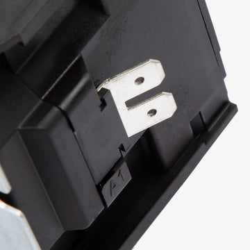 C25BNB220A