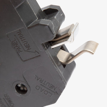 Eaton / Cutler-Hammer CHFP115AF - 15A AFCI Miniature Circuit Breaker - view 3