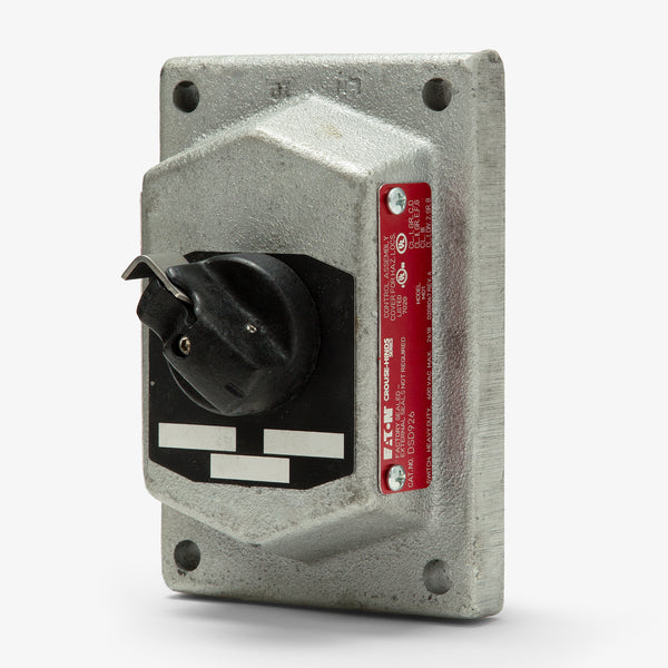 Eaton Crouse-Hinds DSD926 Selector Switch – SuperBreakers