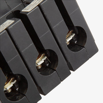 Square D EHB34015 - 15A 3 Pole Molded Case Circuit Breaker - view 4