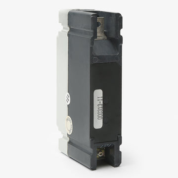 Eaton / Cutler-Hammer EHD1015L - 15A 1 Pole Molded Case Circuit Breaker - view 2