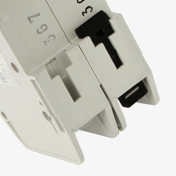 Eaton / Cutler-Hammer FAZ-C1/2-NA - 1A 2 Pole Miniature Circuit Breaker - view 3