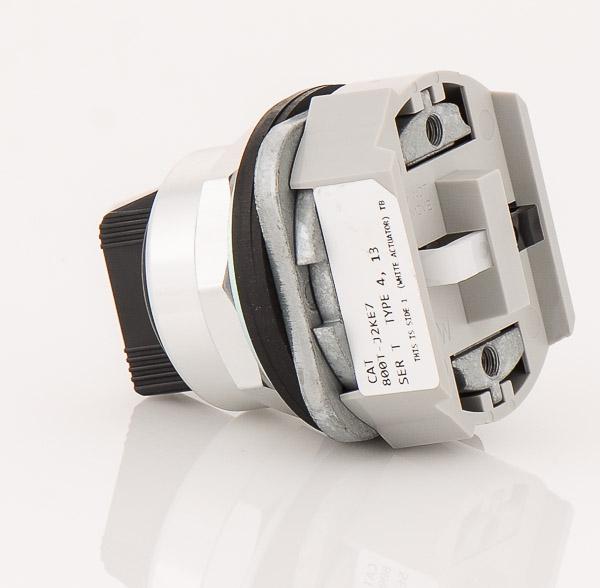 Allen-Bradley 800T-J2KE7 Selector Switch – SuperBreakers