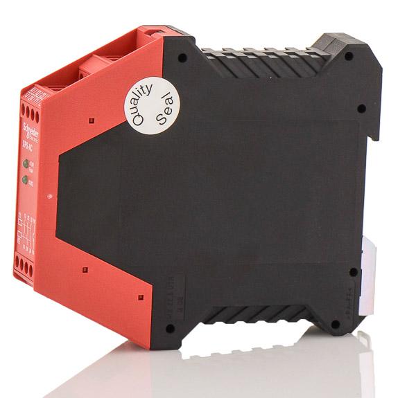 Square D XPSAC5121 Safety Relay – SuperBreakers