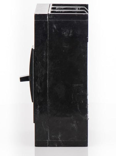 ABB / General Electric TQD32100 - 100A 3 Pole Molded Case Circuit Breaker