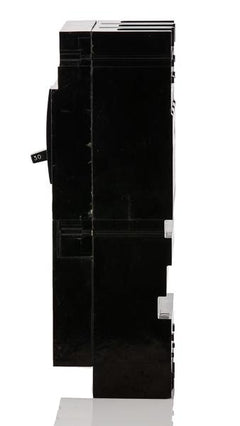 ABB / General Electric TB13030BWE05 - 30A 3 Pole Molded Case Circuit Breaker