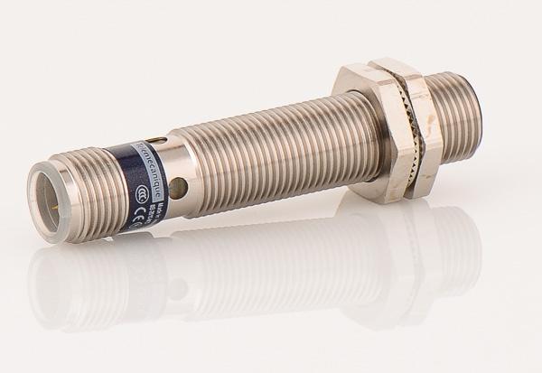 Telemecanique XS612B1PAM12 Proximity Sensor – SuperBreakers