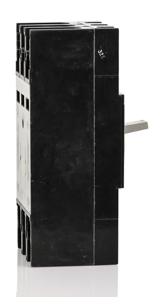 General Electric THFK236225WL 3 Pole Circuit Breaker General Electric THFK236225WL 3 Pole Circuit Breaker