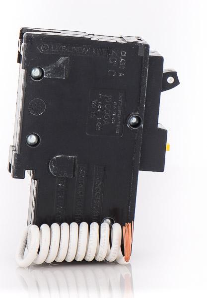 Interruttore Square D HOM120PDF – Doppia Funzione AFCI/GFCI 20 Amp, Plug-On, Nuovo