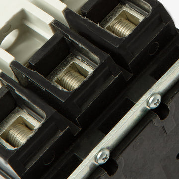 Eaton / Cutler-Hammer GHC3080 - 80A 3 Pole Molded Case Circuit Breaker - view 4