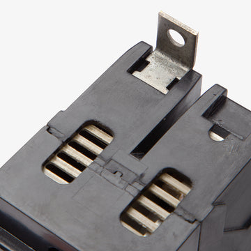 Eaton / Cutler-Hammer GHBGFEP1015 - 15A GFEP Molded Case Circuit Breaker - view 3