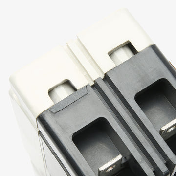Eaton / Cutler-Hammer HFD2200L - 200A 2 Pole Molded Case Circuit Breaker - view 3