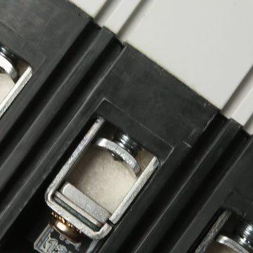 Eaton / Cutler-Hammer HFD3150L - 150A 3 Pole Molded Case Circuit Breaker - view 4