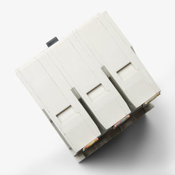 Siemens HGB3B020B - 20A 3 Pole Molded Case Circuit Breaker - view 3