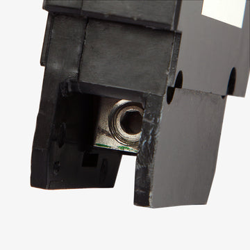 Eaton / Cutler-Hammer HGHB1015 - 15A 1 Pole Molded Case Circuit Breaker - view 4