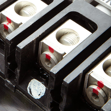 Eaton / Cutler-Hammer HKD3250 - 250A 3 Pole Molded Case Circuit Breaker - view 4