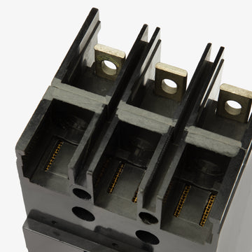 Eaton / Cutler-Hammer KB3150 - 150A 3 Pole Molded Case Circuit Breaker - view 3