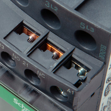 Schneider Electric LC1D25G7 Contactor - view 3