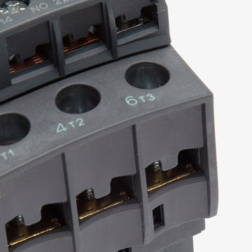 Schneider Electric LC1D32BD Contactor - view 4