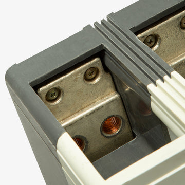 Eaton / Cutler-Hammer ND3800T35W - 800A 3 Pole Molded Case Circuit Breaker - view 3