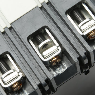 Eaton / Cutler-Hammer PDG23F0150TFFJ - 150A 3 Pole Molded Case Circuit Breaker - view 4