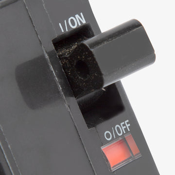 Square D QHB215 - 15A 2 Pole Miniature Circuit Breaker - view 4
