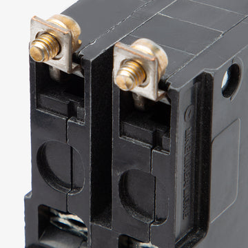 Square D QOB215EPD - 15A GFEP Miniature Circuit Breaker - view 3