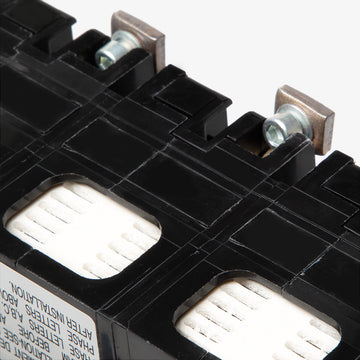 Square D QOB3150VH - 150A 3 Pole Molded Case Circuit Breaker - view 3
