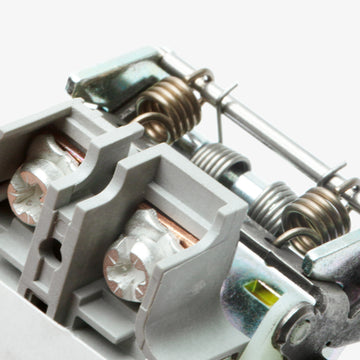 Square D S29402 Undervoltage Release - view 4