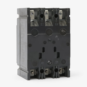 ABB / General Electric THED136030WL - 30A 3 Pole Molded Case Circuit Breaker - view 2