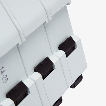 Mersen/Ferraz Shawmut US6J3I Fuse Block - view 4