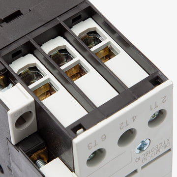 Eaton XTCE018C10B Contactor - view 3